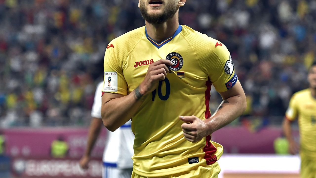 Alexandru Maxim, reconfirmat în „lotul național” de antrenorul turc Alexandru Maxim, mijlocașul român apreciat pentru calitățile sale tehnice, a fost inclus de noul selecționer turc al echipei naționale în planurile sale de viitor