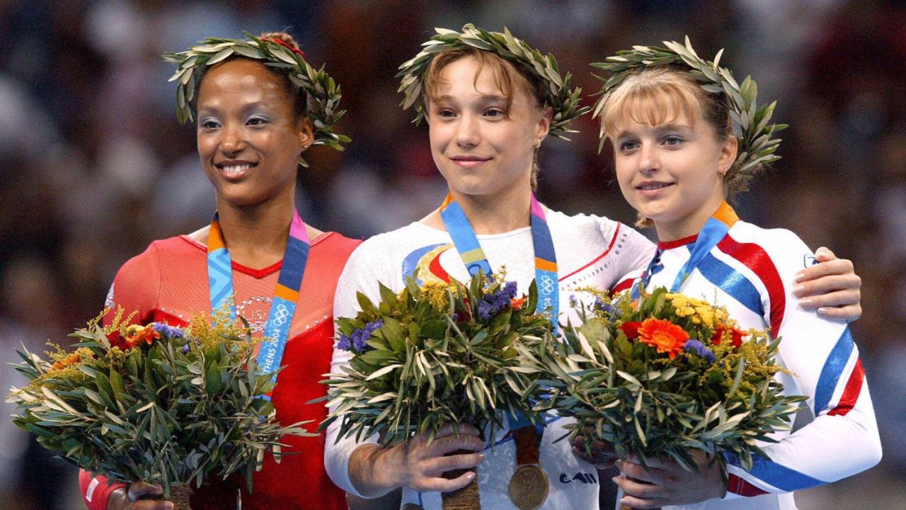 Monica Roșu: „Performanța necesită duritate”, în fața întrebărilor rapide.