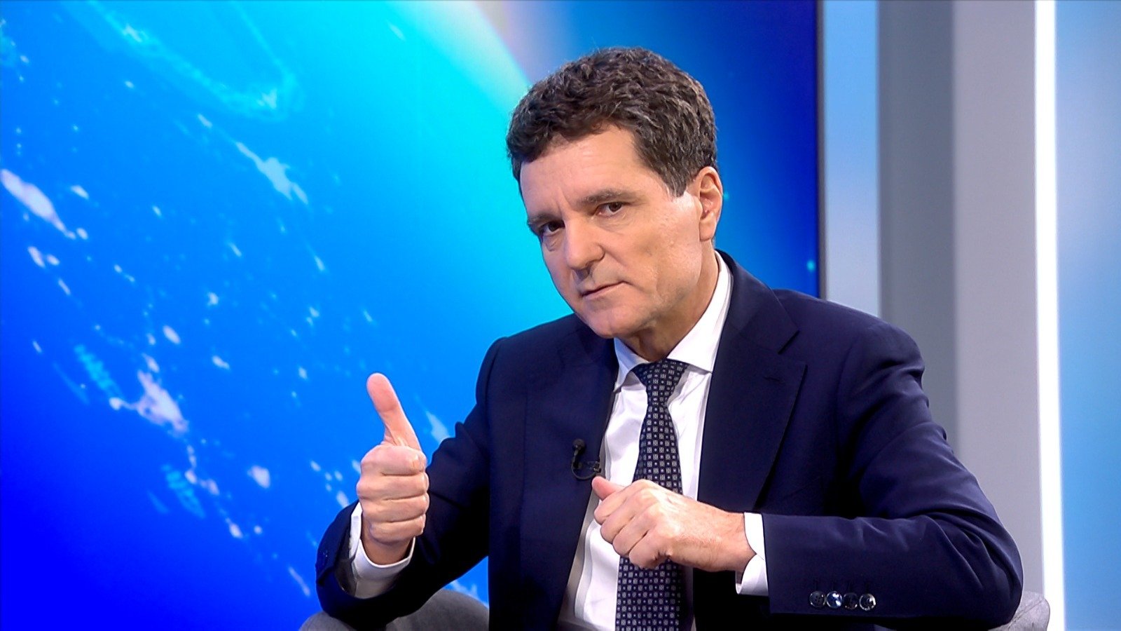 Crima orchestratată de trei adolescenți în județul Timiș continuă să șocheze opinia publică și autoritățile, iar reacțiile din zona politică și socială arată o preocupare tot mai acută legată de fenomenul delincvenței juvenile