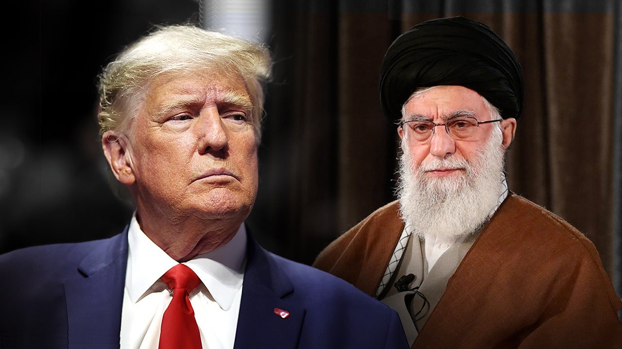 Trump avertizează Iranul: „Cruzimea va avea consecințe severe” Președintele american Donald Trump a declarat duminică, în timpul unui zbor de întoarcere la Washington, că Iranul a început să treacă peste liniile roșii stabilite de Statele Unite