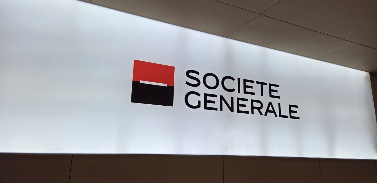 Societe Generale reduce cu 1.800 locuri de muncă până în 2027