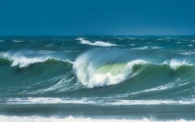 valuri-furtuna-uragan-ciclon-ocean.jpg - ReactMedia