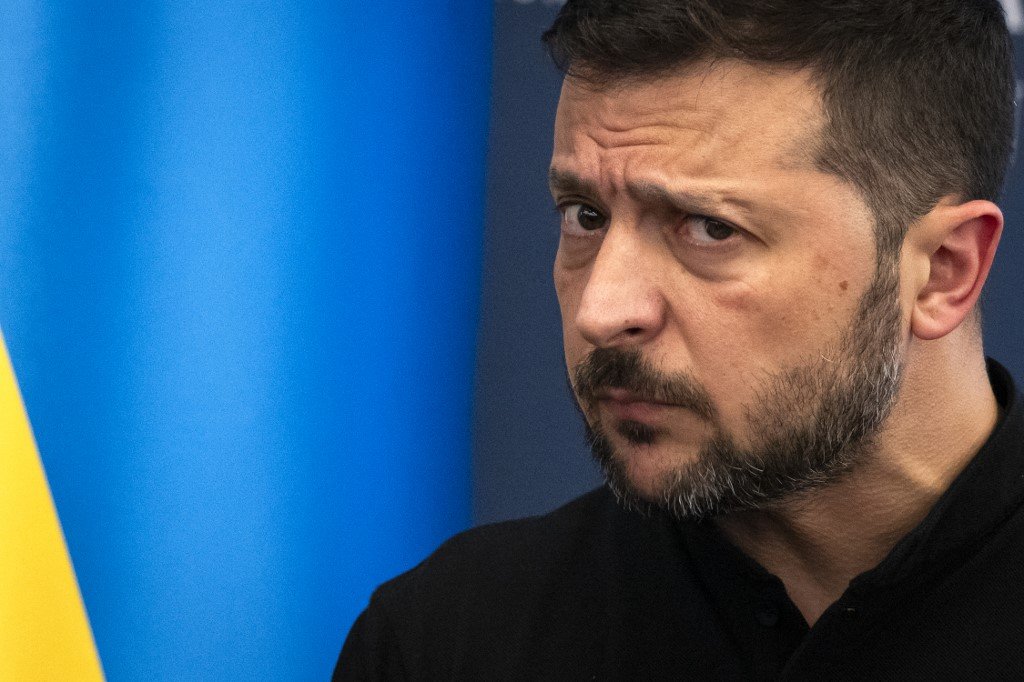 Președintele Zelenski nu se pronunță asupra progresului negocierilor de pace cu Rusia Volodimir Zelenski a oferit ultimele sale opinii despre situația complexă a negocierilor de pace purtate între Ucraina și Rusia, evidențiind incertitudinea și dificultățile cu care se confruntă eforturile diplomate