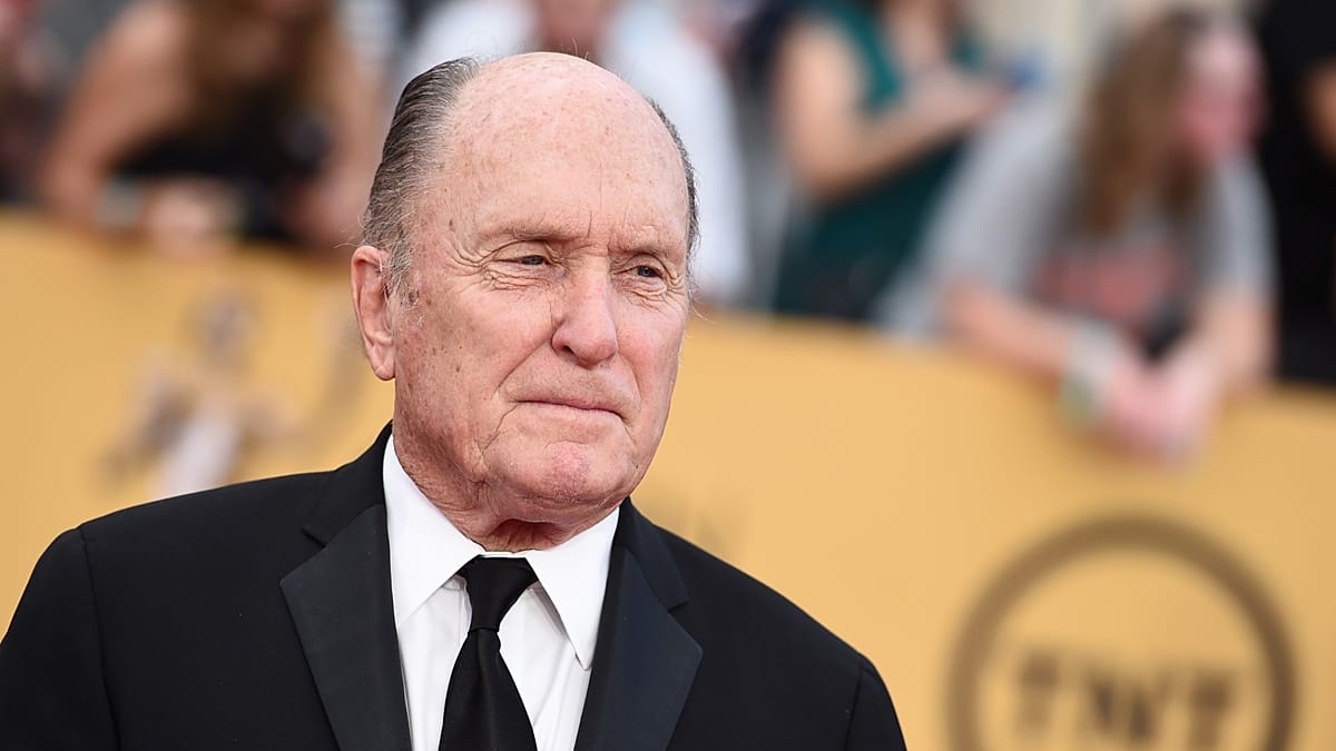 Robert Duvall, legenda cinematografiei, a decedat la 95 de ani Actorul Robert Duvall, cunoscut pentru rolurile sale memorabile din filme iconice precum „Nașul” și „Apocalypse Now”, a murit duminică, la vârsta de 95 de ani