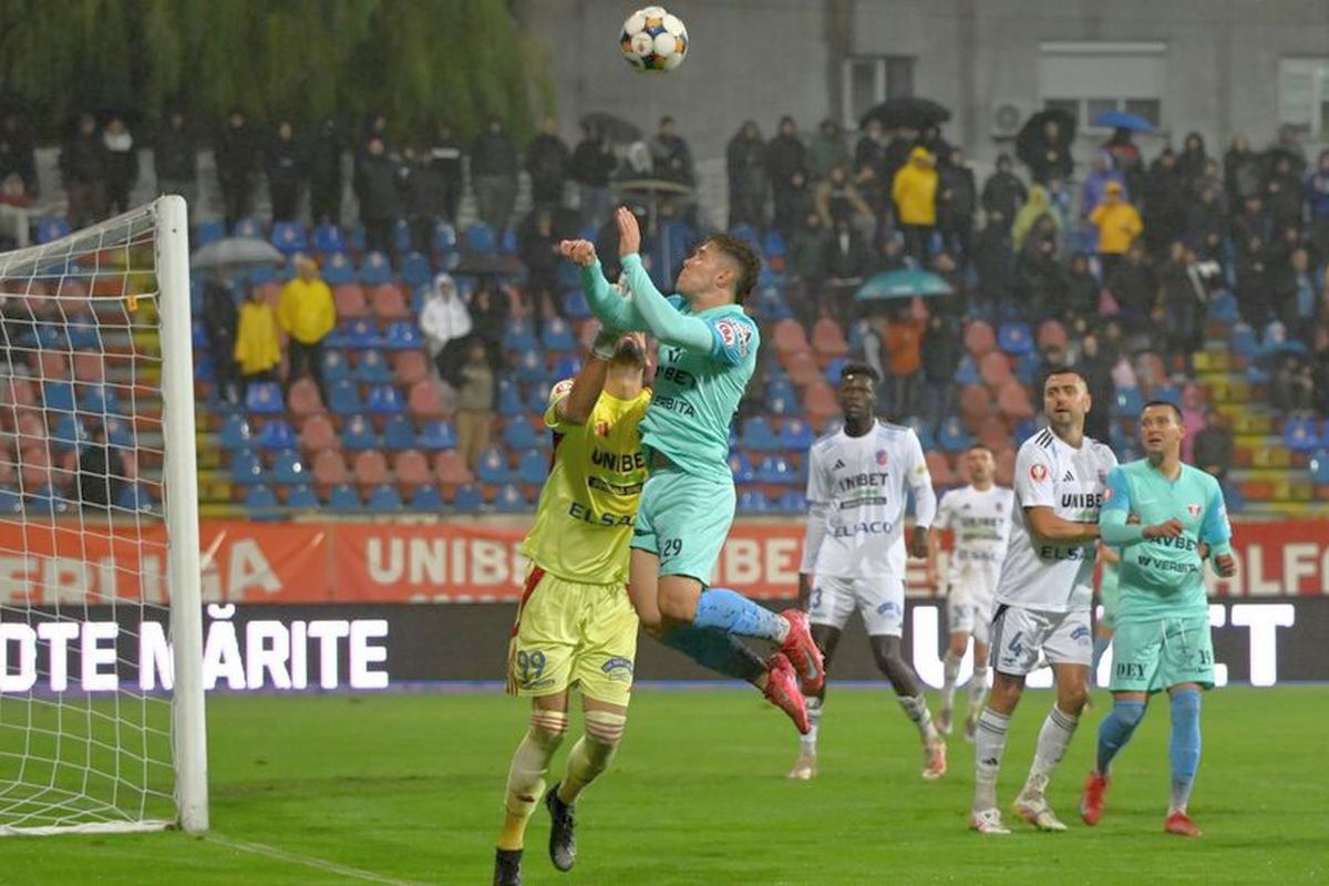 UTA versus FC Botoșani: duel crucial pentru play-off în direct!