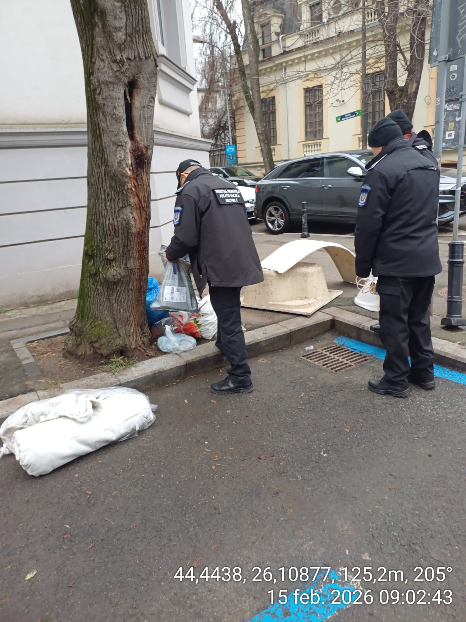 Sectorul 2 din București devine tot mai vigilent în lupta cu depozitarea ilegală a deșeurilor, iar ultimele acțiuni ale autorităților demonstrează clar că nu vor face compromisuri în privința protejării mediului urbane