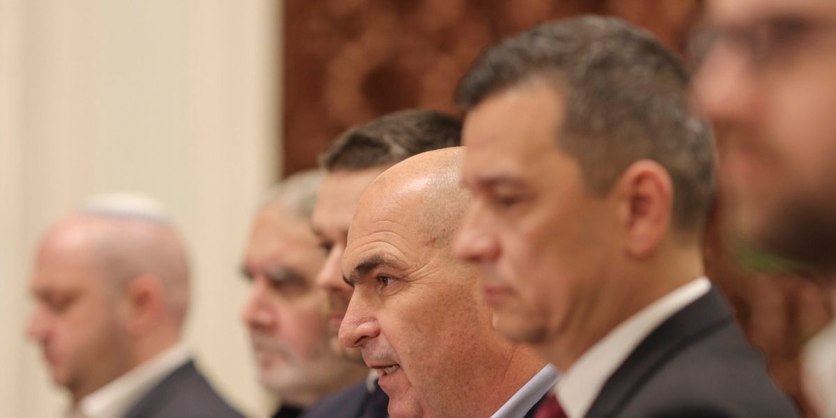 6756fc3b-4b6d-404f-bd32-5ad1bdedb59f_cx0_cy5_cw0_w1200_h630.jpg - ReactMedia