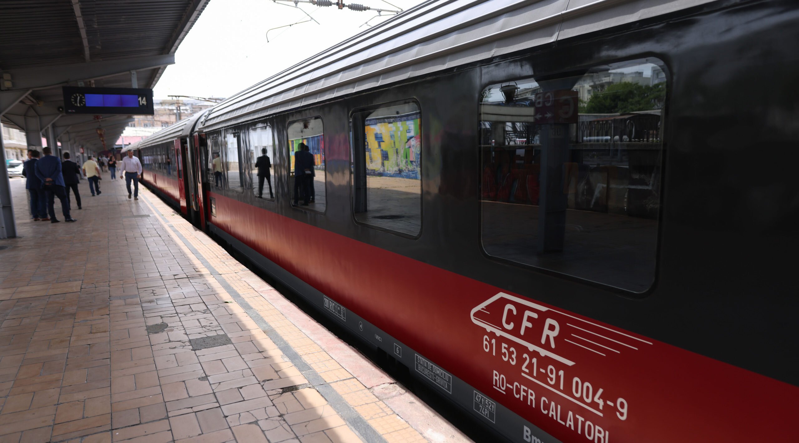 CFR SA a anunțat o serie de măsuri de deformare a traficului feroviar în zona Craiovei, în cadrul unor ample lucrări de reparație a infrastructurii, ce vor dura aproape trei ani