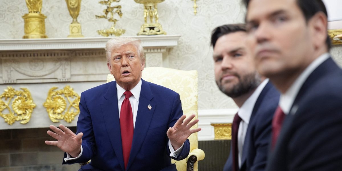 JD-Vance-si-Marco-Rubio-si-DOnald-Trump-scaled.jpg - ReactMedia