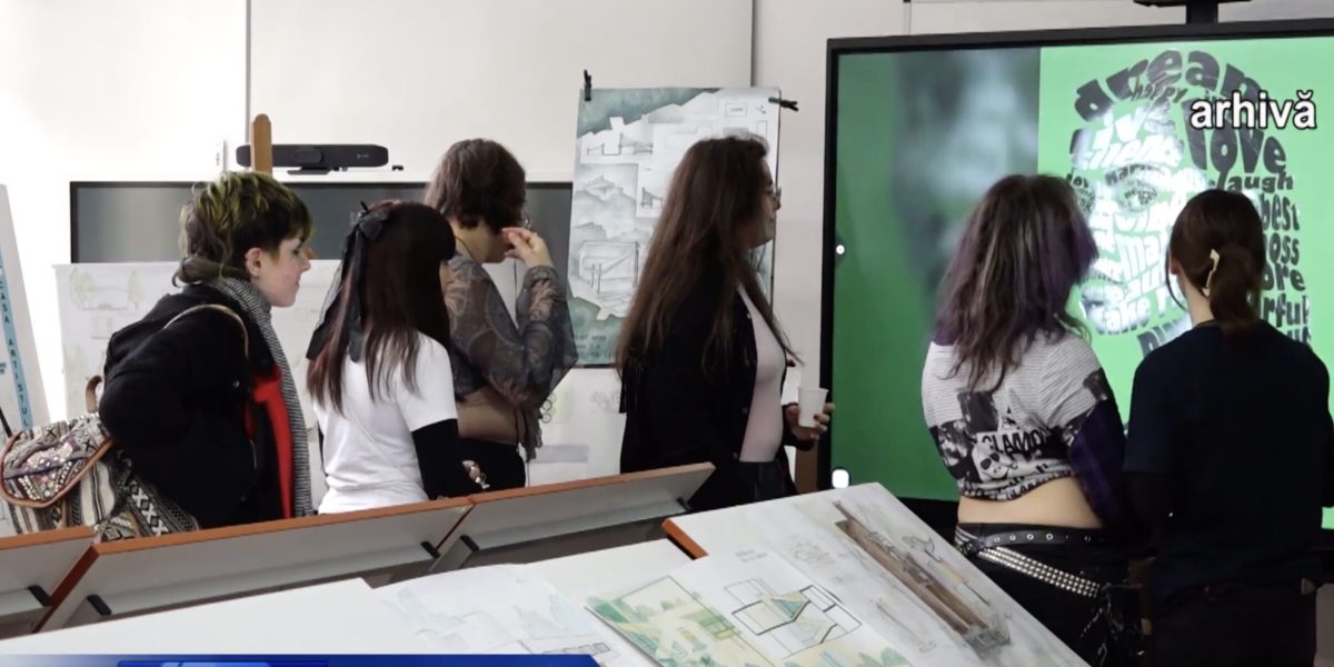 Liceul-de-Arta-din-Deva-scaled.jpg - ReactMedia