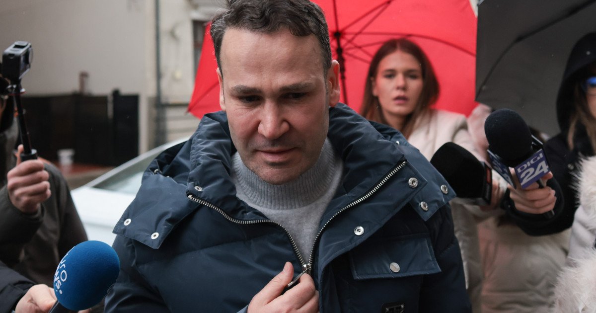 Robert Negoiță revine la Primăria Sectorului 3 după anularea controlului judiciar Robert Negoiță, primarul Sectorului 3, a reușit să își reia activitatea la primărie, după ce Tribunalul București a revocat, joi, măsura controlului judiciar care îi fusese impusă de procurorii Direcției Naționale Anticorupție