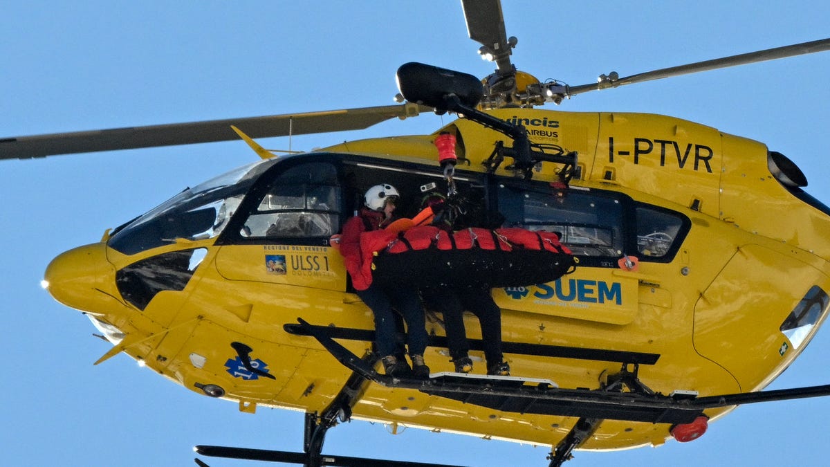 Lindsey Vonn, accident dramatic la Jocurile Olimpice de Iarnă 2026 Milan, Italia – Lindsey Vonn, legenda schiului american, a suferit un accident grav în cadrul competiției de schi alpin la Jocurile Olimpice de Iarnă 2026