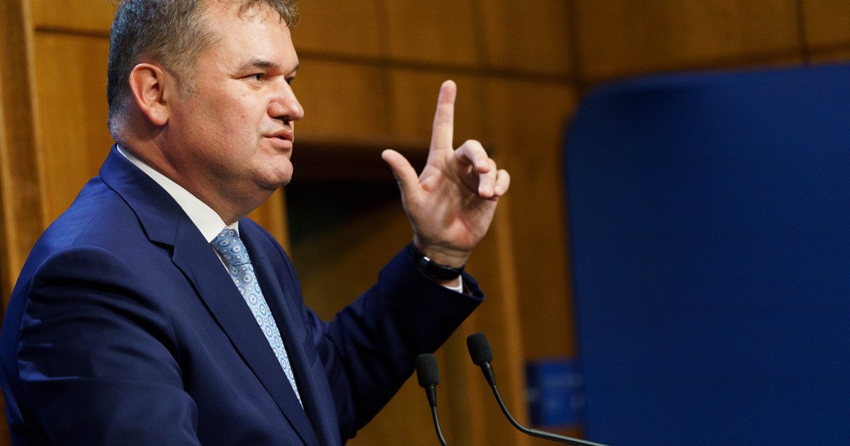 Reducerea cheltuielilor din administrație: Ministerul Dezvoltării propune măsuri drastice Ministerul Dezvoltării a publicat miercuri un proiect de ordonanță de urgență care prevede reducerea semnificativă a cheltuielilor din administrație, incluzând tăieri de posturi și limitarea cheltuielilor de personal