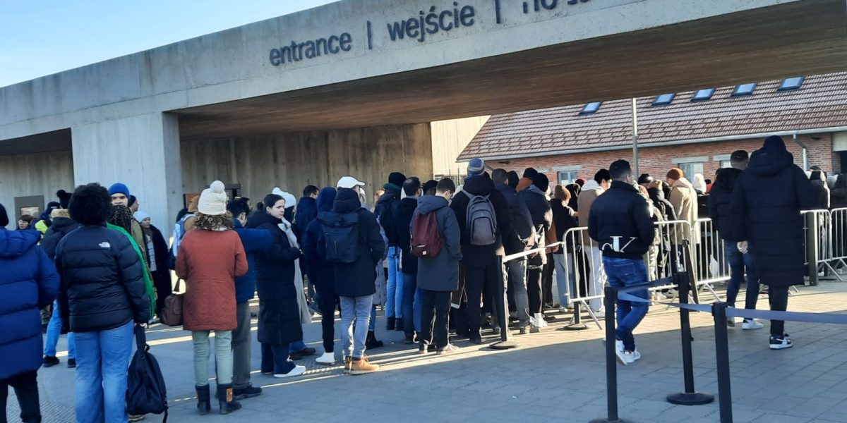 Muzeu-Auschwitz-Birkenau.jpg - ReactMedia