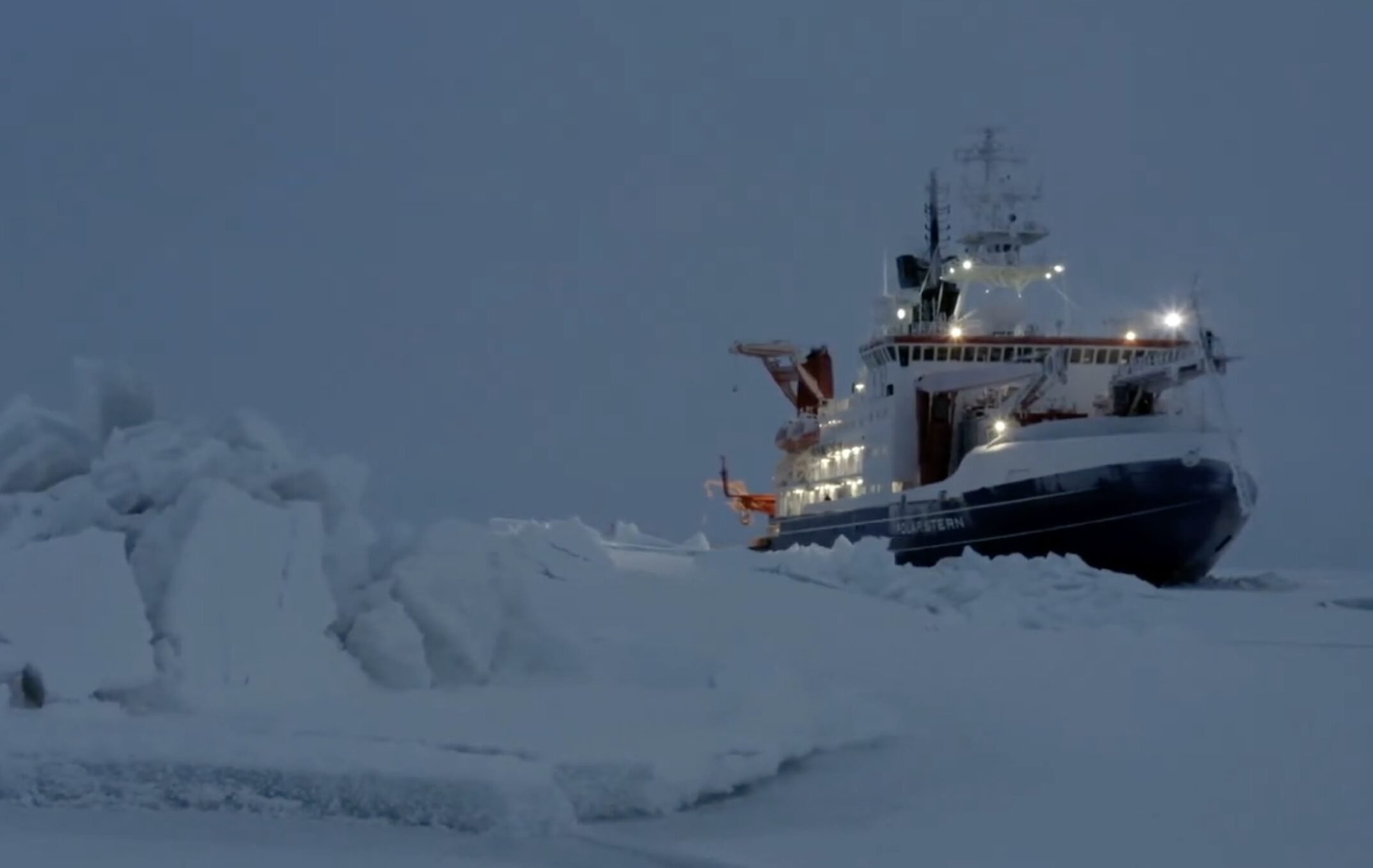 O echipă internațională de cercetători va porni în acest weekend din Punta Arenas, Chile, la bordul navei de cercetare Polarstern, pentru o misiune inedită în Antarctica, având ca scop studierea zonei de nord-vest a Mării Weddell