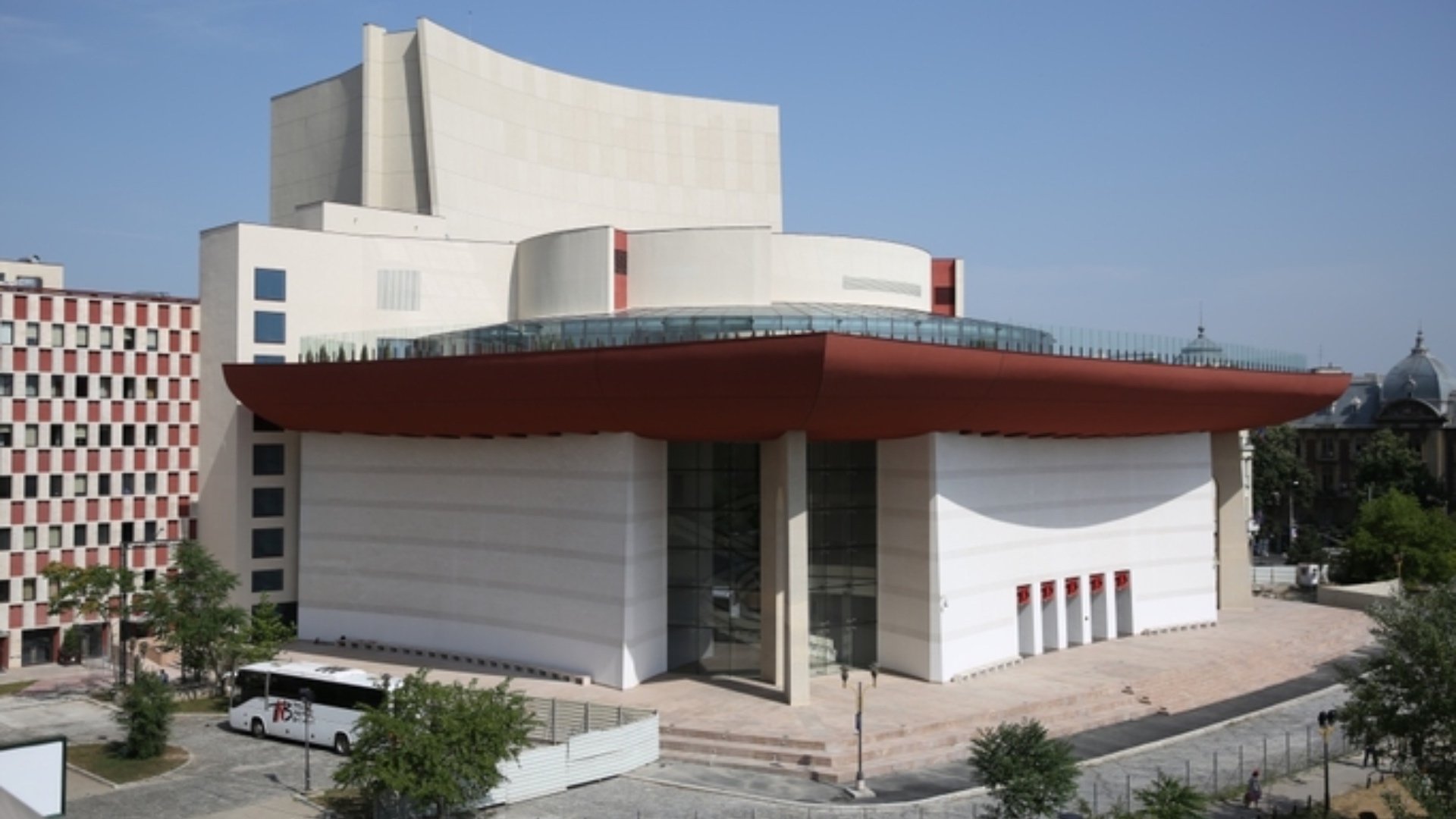 Actorii Teatrului Național din București protestează contra noii directive a Ministerului Culturii privind normarea programului de muncă Teatrul Național „I.L