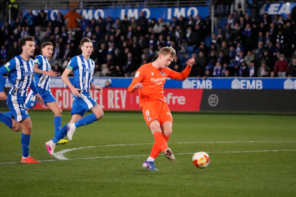 O seară spectaculoasă pentru Real Sociedad: calificarea în semifinale a Cupei Real Sociedad a reușit o remontare spectaculoasă în sferturile de finală ale Cupei Spaniei, învinsă în cele din urmă pe Alavés cu scorul de 3-2