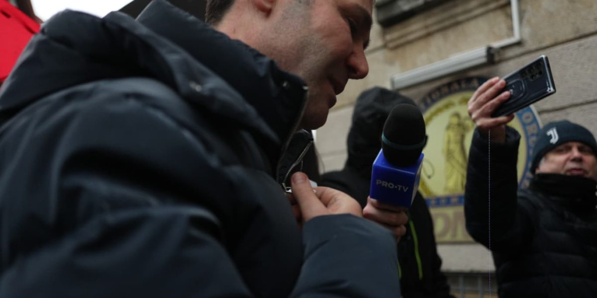 Robert-Negoita-DNA.jpeg - ReactMedia