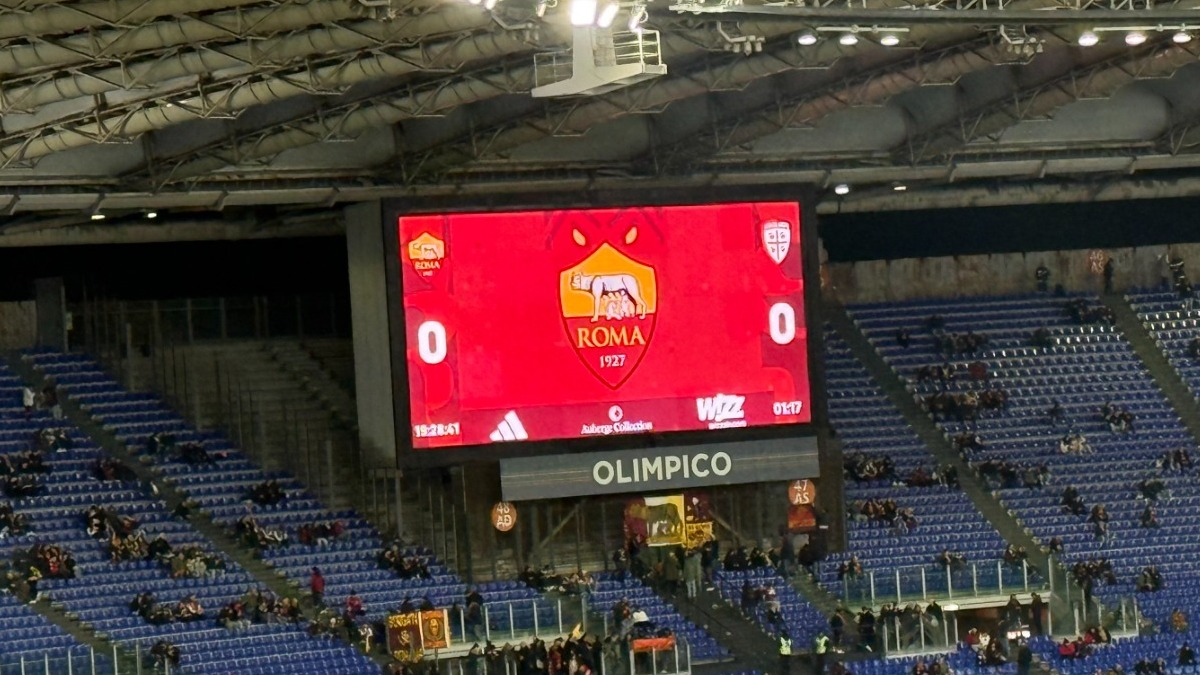 Roma își caută revanșa în fața lui Cagliari În cadrul celei de-a 24-a etape din Serie A, AS Roma se pregătește să înfrunte Cagliari la Stadionul Olimpico, într-un meci crucial pentru ambițiile echipei de a prinde un loc de Champions League