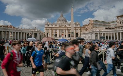 VATICAN_PAPA_25_APR_09_INQUAM_Photos_Andrei_Pungivschi.jpg - ReactMedia