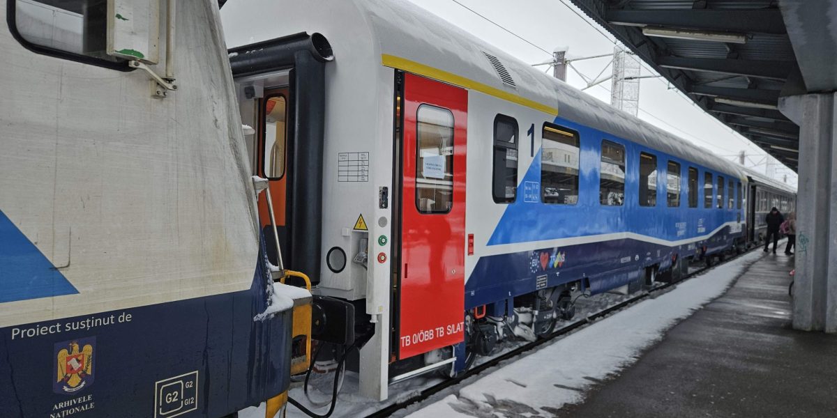 Vagoane-CFR-Calatori.jpg - ReactMedia