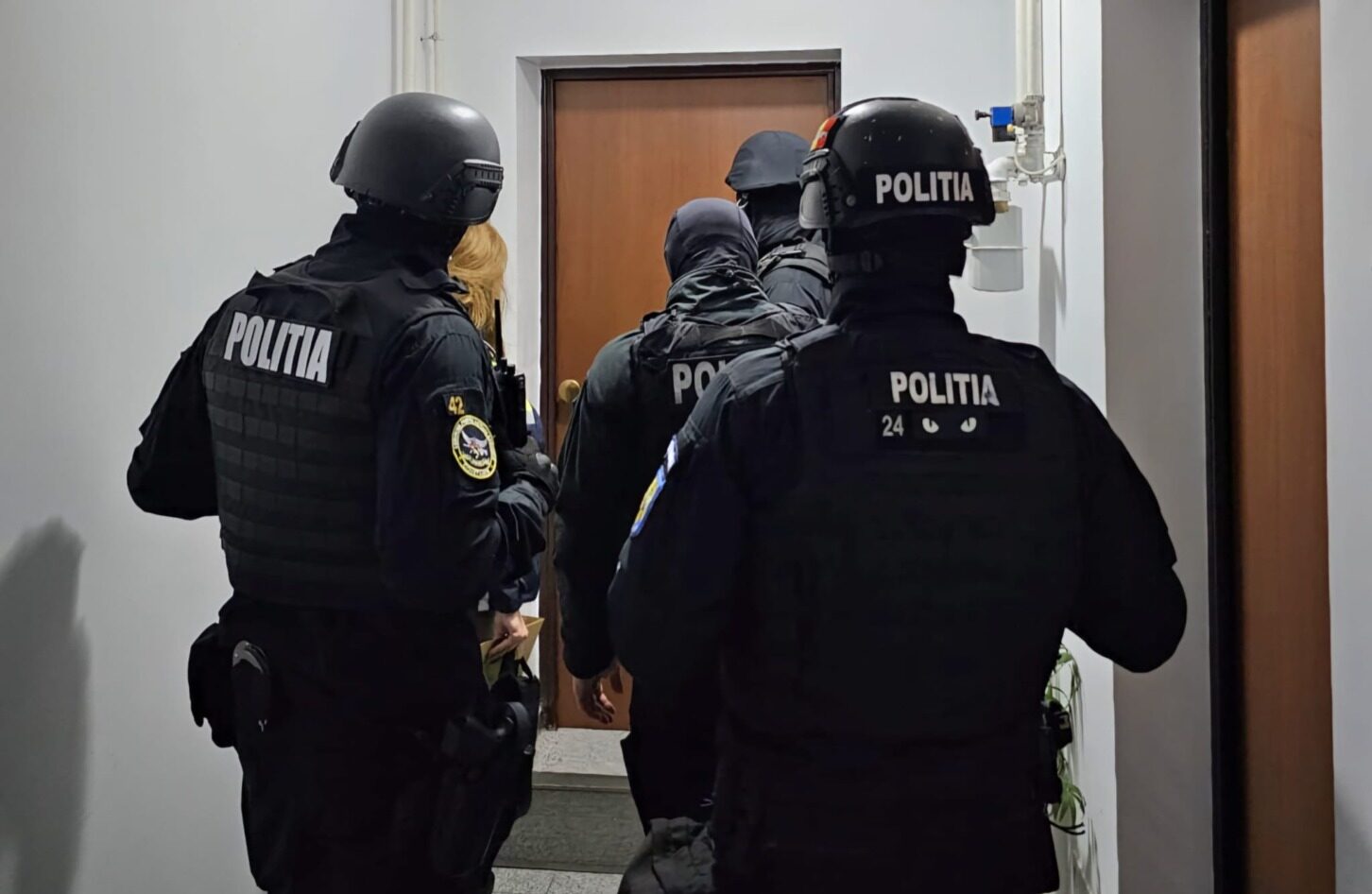 DNA face cinci percheziții într-un dosar de evaziune de 18 milioane lei, 11 persoane vizate