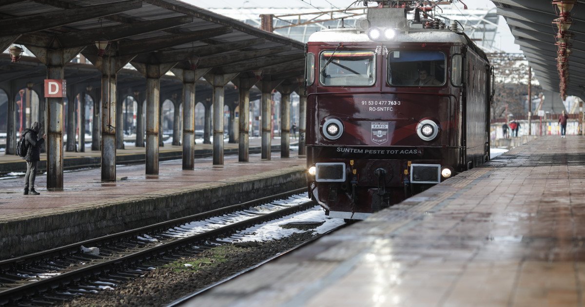 Traficul feroviar a fost serios perturbat vineri dimineață în Gara de Nord din București, după ce primul vagon al trenului IRN 401, operat de CFR Călători, a deraiat în timpul unei manevre de împingere către depou
