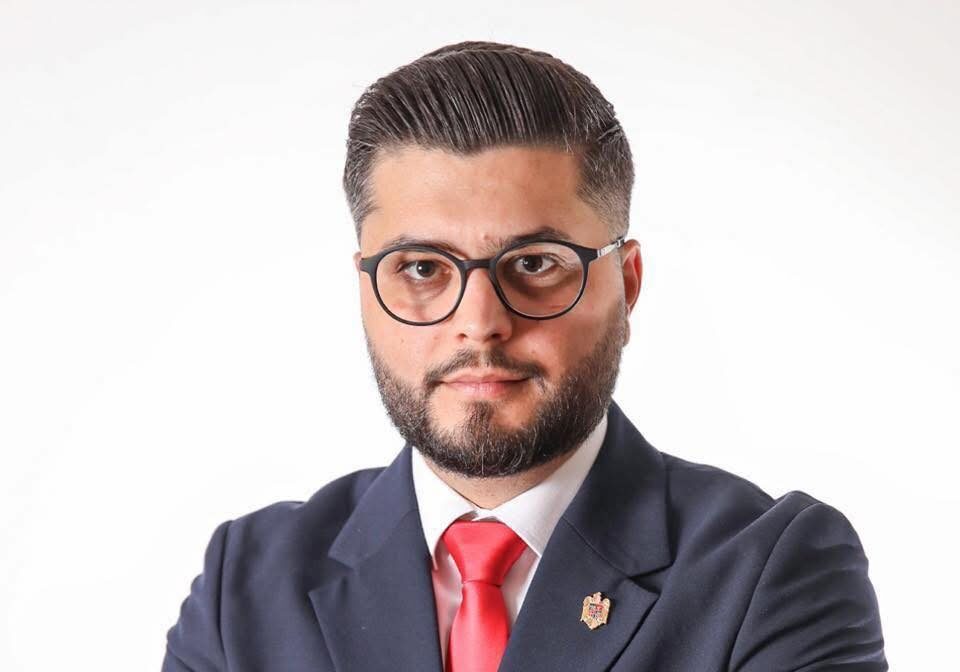 Viceprimarul înlocuitor al lui Negoiță despre eșecul de la bac: „Un episod din adolescență”