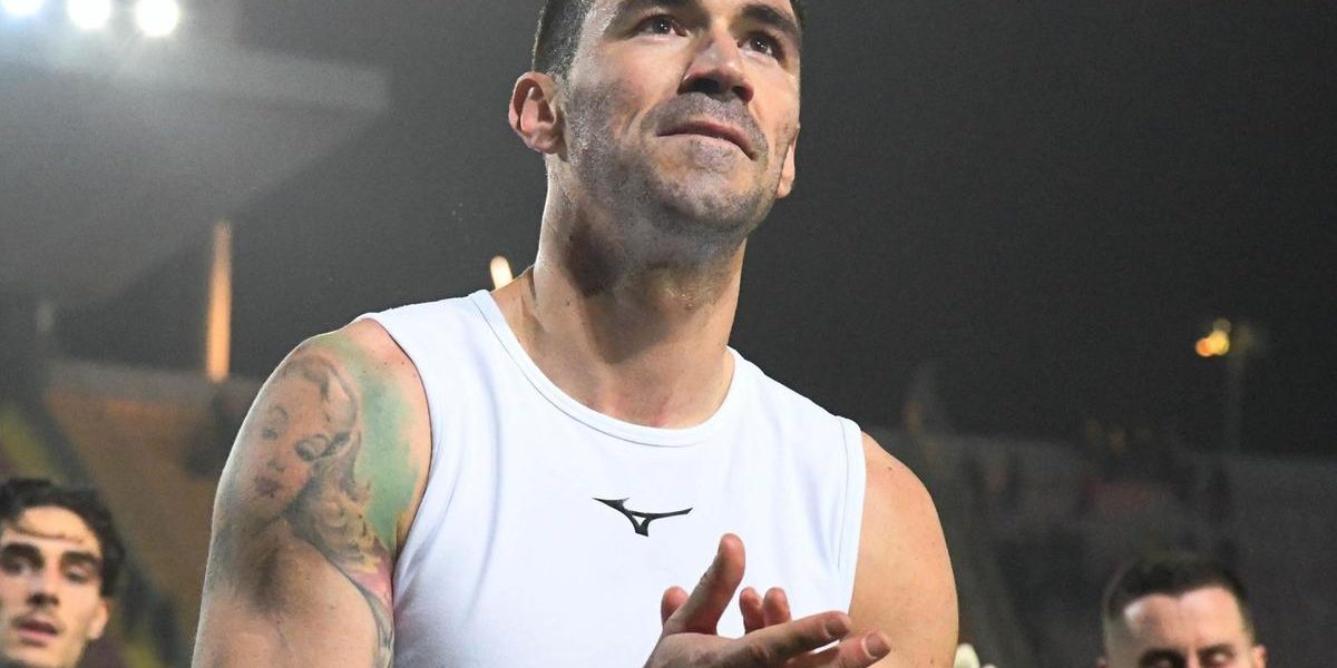 anche-sarri-va-all-in-e-rilancia-romagnoli.jpg - ReactMedia