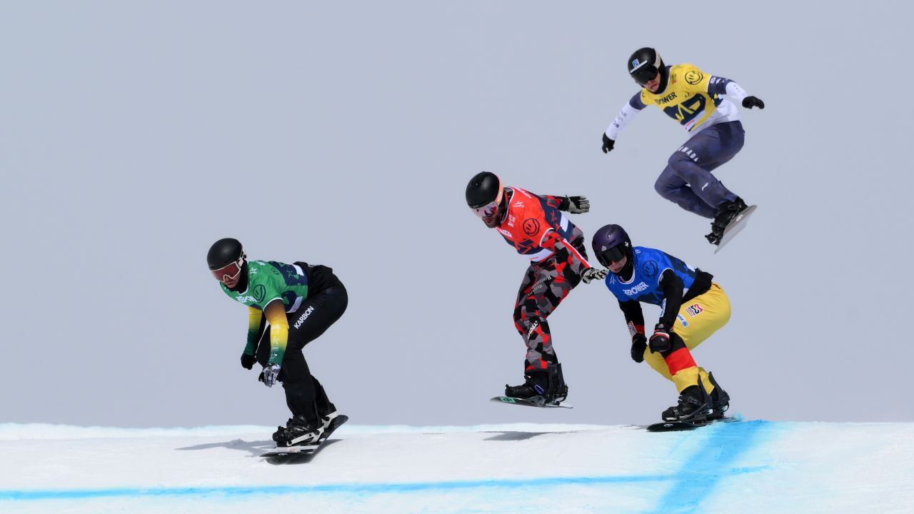 Incident grav la Jocurile Olimpice de Iarnă: sportiv grav accidentat la gât!