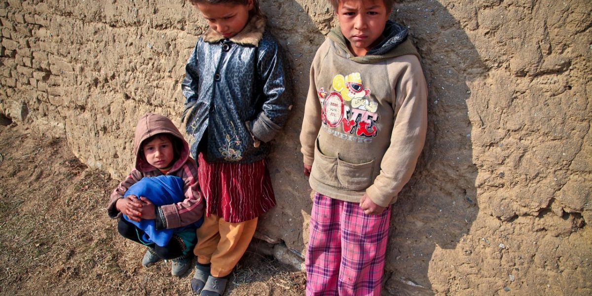 children-gd56130b16_1280.jpg - ReactMedia