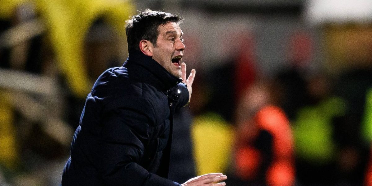 chivu.jpg - ReactMedia