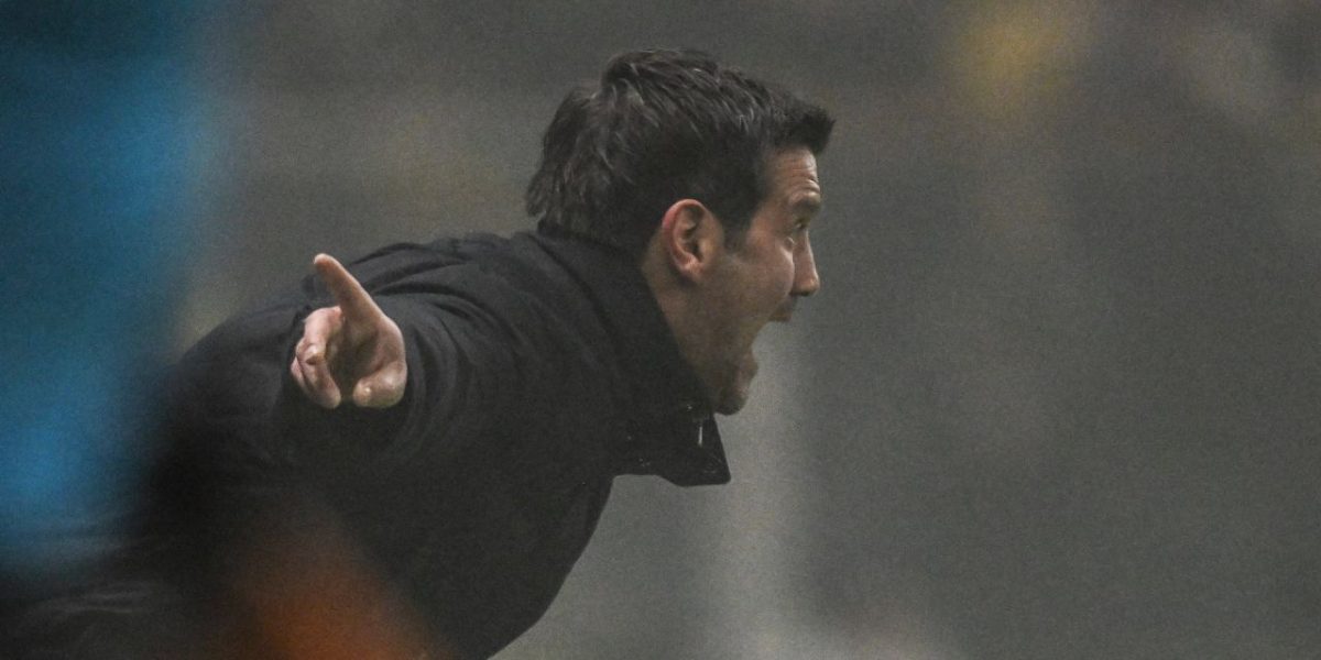 chivu-3.jpg - ReactMedia