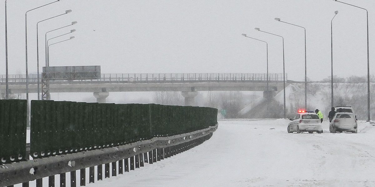 deszapezire_INQUAM_Photos_Raul_Giuglea.jpg - ReactMedia