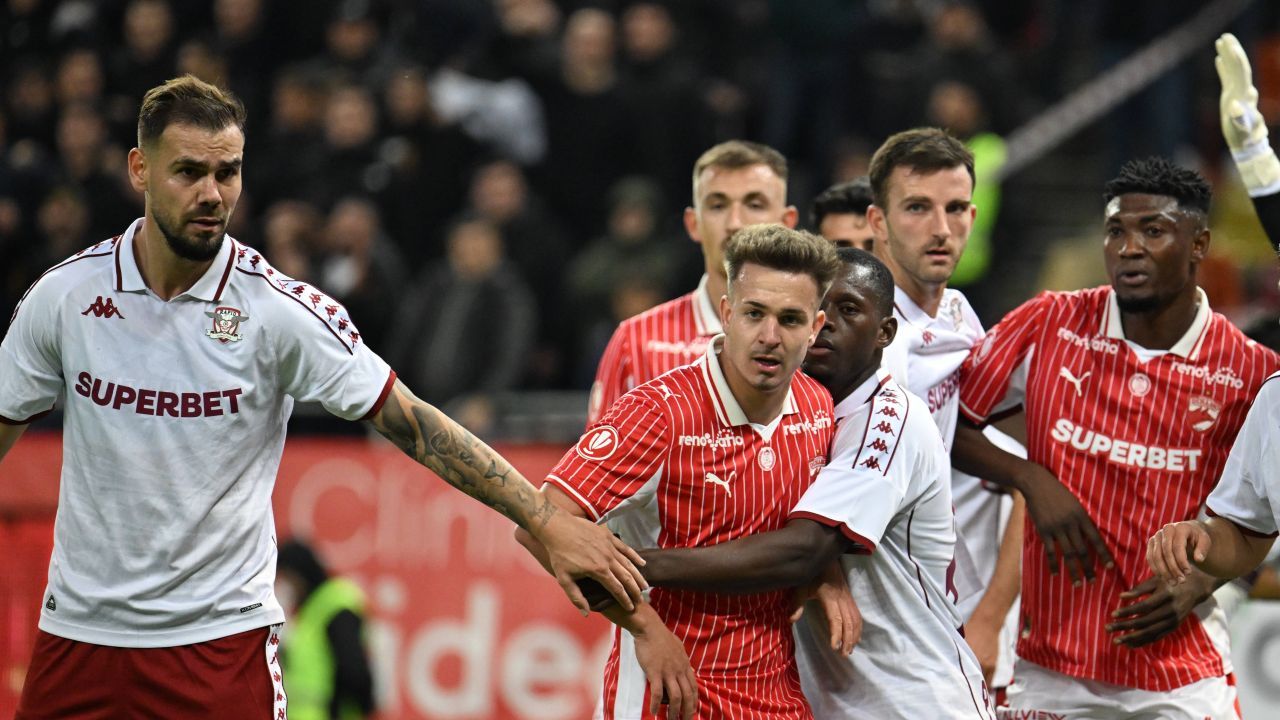 Rapid îi îmbie pe suporteri cu prețuri accesibile pentru derby-ul cu Dinamo Rapid București a anunțat că prețurile biletelor pentru duelul de pe Arena Națională cu rivala Dinamo, parte a Superligii, sunt accesibile, aducând astfel mai aproape de fani spectacolul fotbalistic mult așteptat