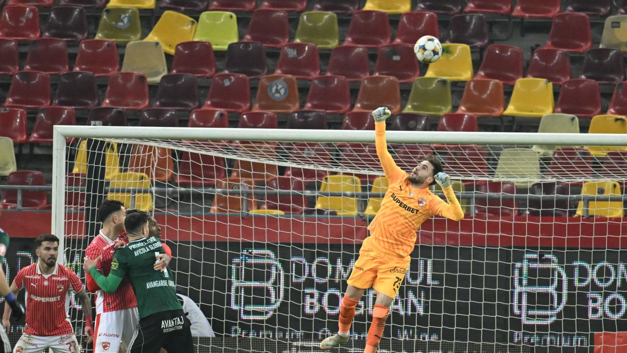 Roșca explică faza controversată din meciul cu Slobozia: „A fost la sacrificiu”