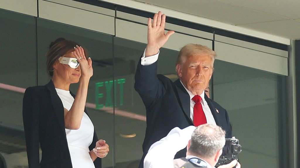 donald-trump-11.jpg - ReactMedia