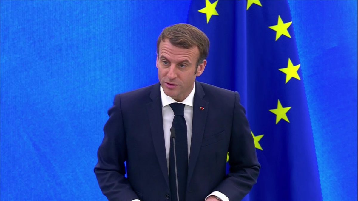 Europa, în fața unui nou val de reflecție strategică privind relațiile cu Rusia, se află la un moment de cotitură, după declarațiile ferme ale președintelui francez Emmanuel Macron