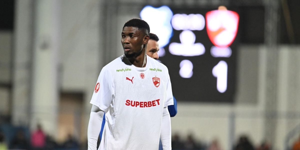 farul-constanta-dinamo-bucuresti-superliga-superbet-4022026-kennedy-boateng.jpg - ReactMedia