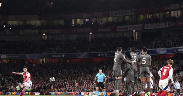 Dominare britanică în Liga Campionilor: un moment istoric pentru fotbalul englez Șase echipe din Premier League, Manchester City, Arsenal, Liverpool, Chelsea, Tottenham și Newcastle, au reușit o performanță fără precedent, avansând simultan în faza optimilor de finală ale Ligii Campionilor 2025-2026