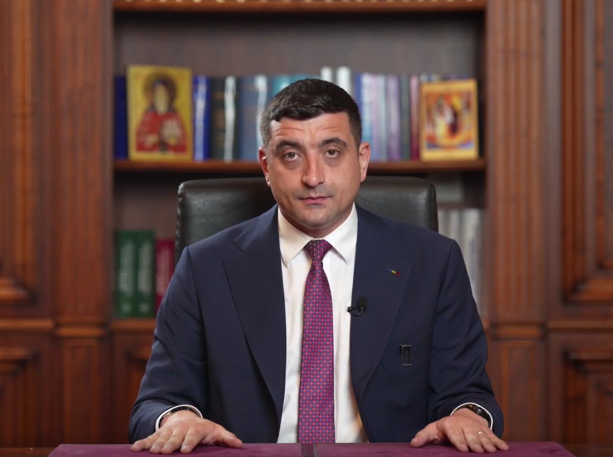 George Simion cere Ministerului Afacerilor Externe o strategie dedicată comerțului exterior, în contextul diasporiilor românești Președintele Partidului AUR, George Simion, a afirmat duminică, într-un discurs susținut la Forumul antreprenorilor români din diaspora organizat la Palatul Parlamentului, că Ministerul Afacerilor Externe trebuie să includă în structura sa o componentă specializată în promovarea și dezvoltarea comerțului exterior