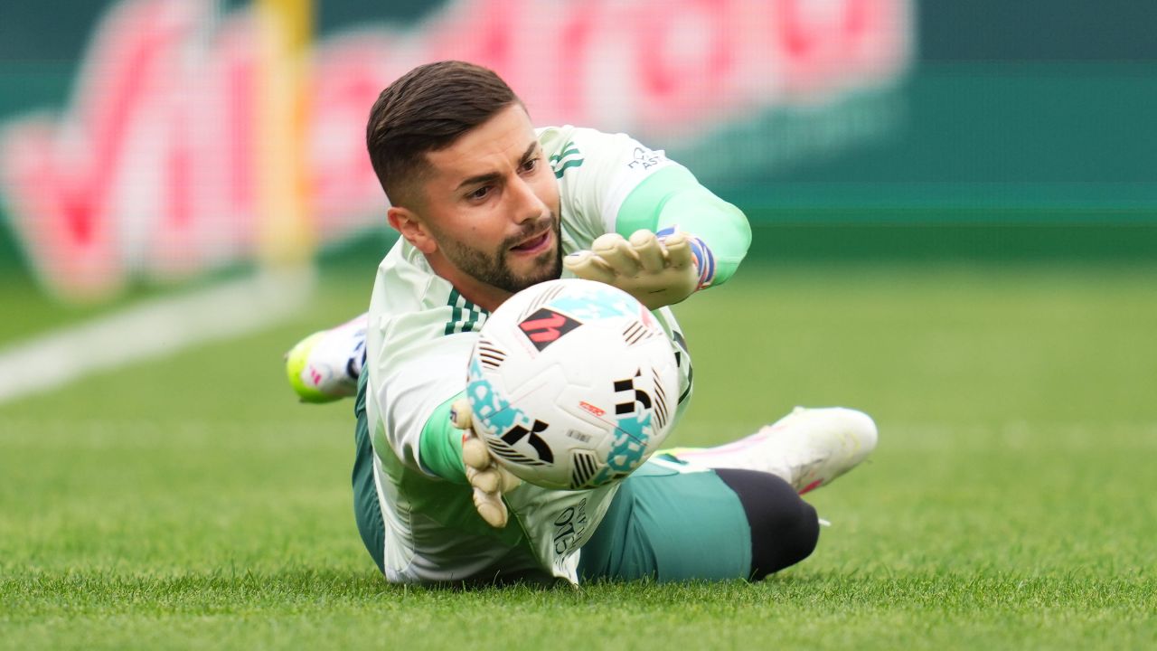 O mutare eșuată: Culisele unui transfer ratat în fotbalul european La finalul perioadei de mercato, presa iberică a iluminat o situație mai puțin obișnuită, dezvăluind detalii despre un transfer eșuat care ar fi putut schimba soarta unui jucător de talie internațională