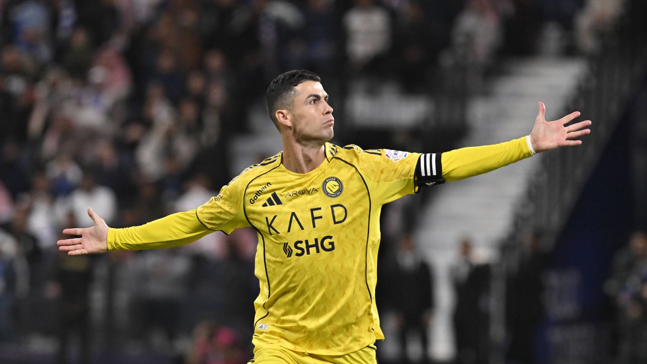 Cristiano Ronaldo părăsește echipa și își schimbă destinația.