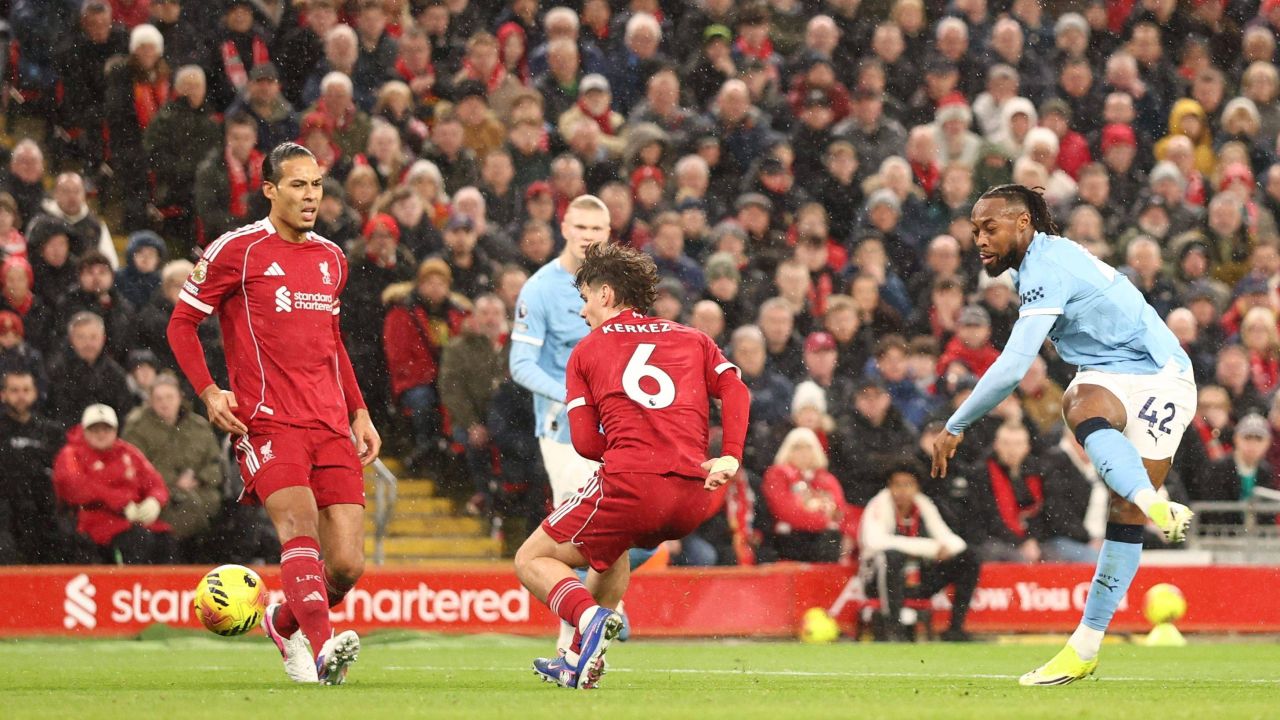 Liverpool și Manchester City încheie meciul la egalitate, 0-0.