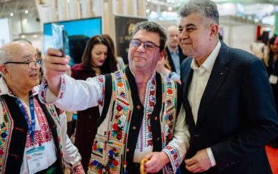 marcel-ciolacu-targ-de-turism.jpg - ReactMedia