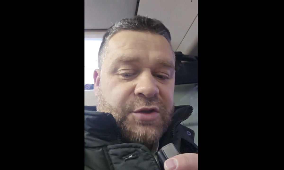 Primarul Ciprian Ciucu a venit cu o veste surprinzătoare și totodată liniștitoare pentru angajații Societății de Transport București (STB): nu vor fi disponibilizări sau reduceri salariale în perioada următoare, în ciuda unei situații financiare extrem de tensionate care afectează chiar și bugetele celorlalte companii publice din București, precum Termoenergetica