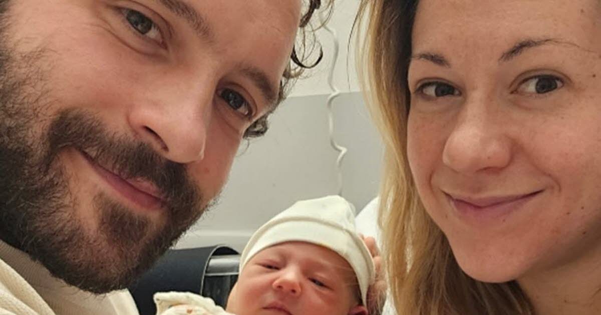 Bebelușii născuți în Ain: Noah, Aras, Eliott și Laura încântă părinții!