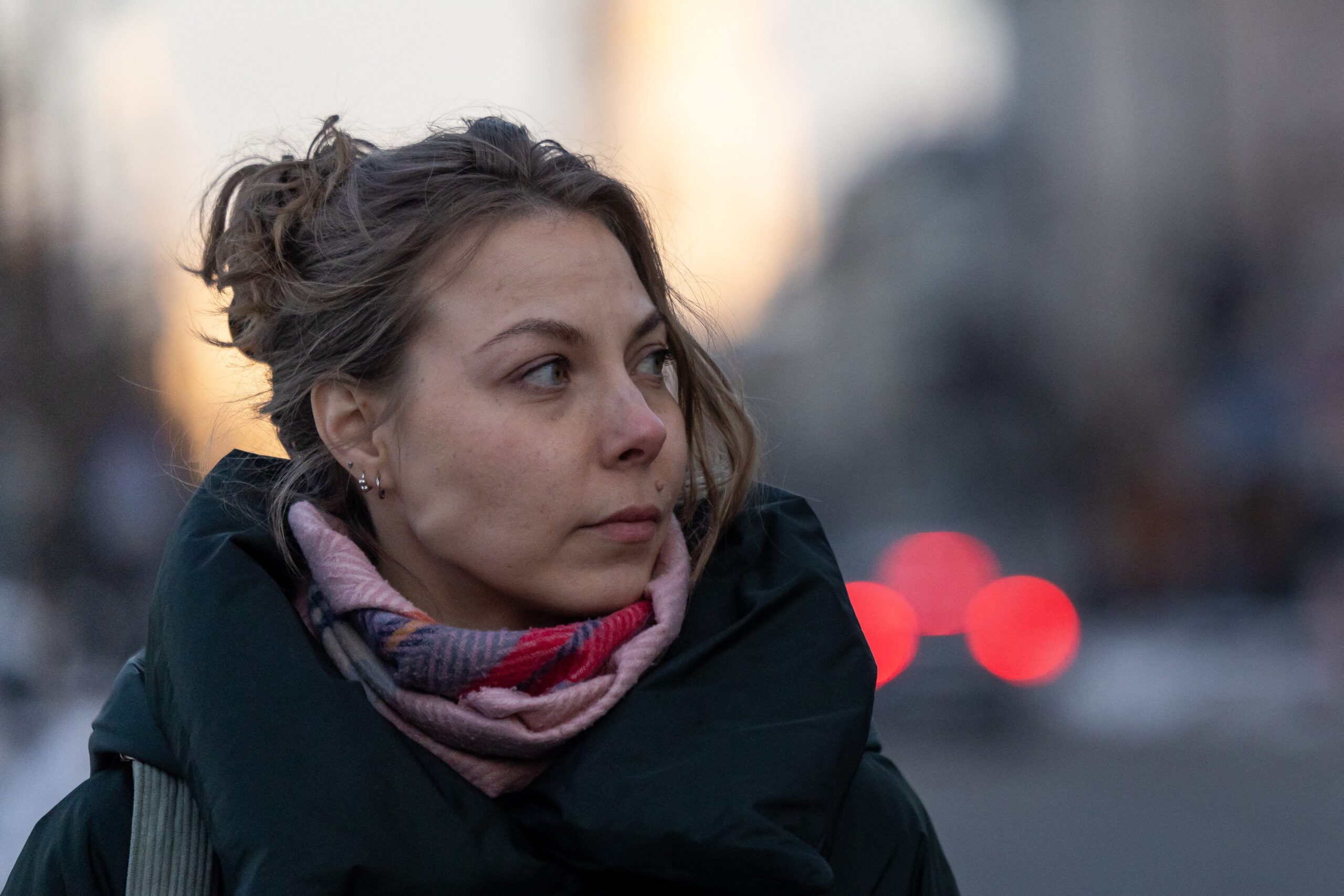 Helga Pirogova, cunoscută opozantă a regimului de la Kremlin și o figură emblematică a rezistenței din Rusia, trăiește acum, în ciuda deceniei de activism, un coșmar captivant al bolii și deznădejdii