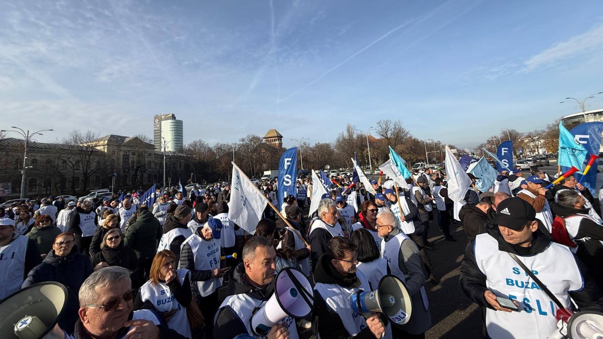 Astăzi, în fața Guvernului, va avea loc o manifestație de amploare organizată de principalele federații ale sindicatelor din învățământ