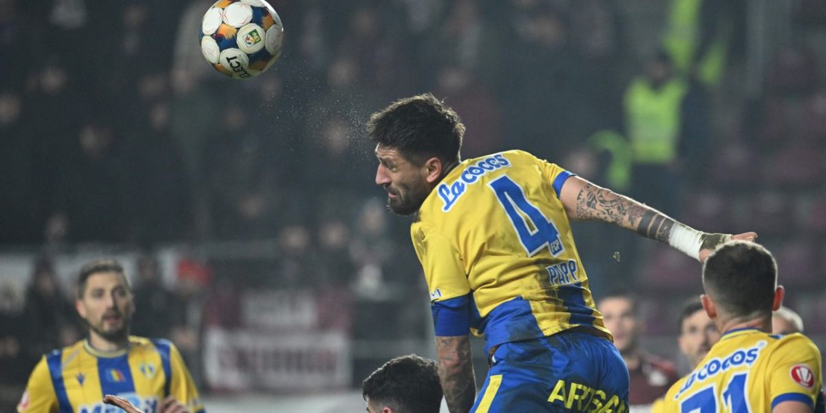 rapid-bucuresti-petrolul-ploiesti-superliga-superbet-6022026-2.jpg - ReactMedia